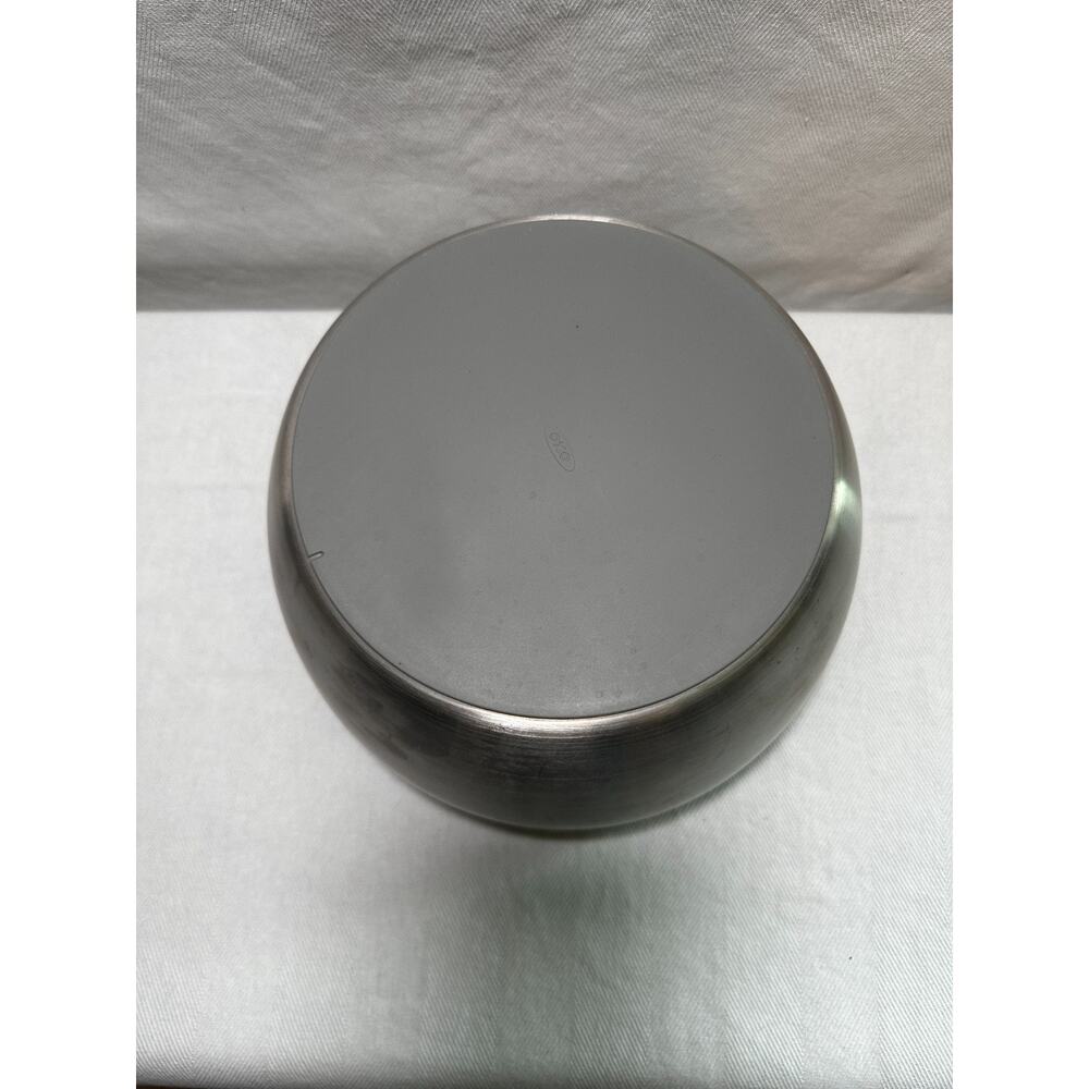 OXO Stainless Steel Salad Spinner with Locking Lid Rubber Bottom - GUC - Picture 4 of 5